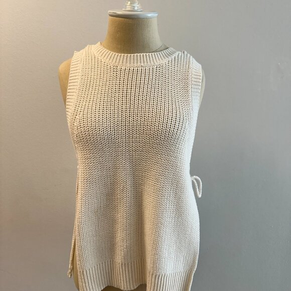 Forever 21 Open Side Tie Sleeveless Sweater Top - Picture 1 of 5